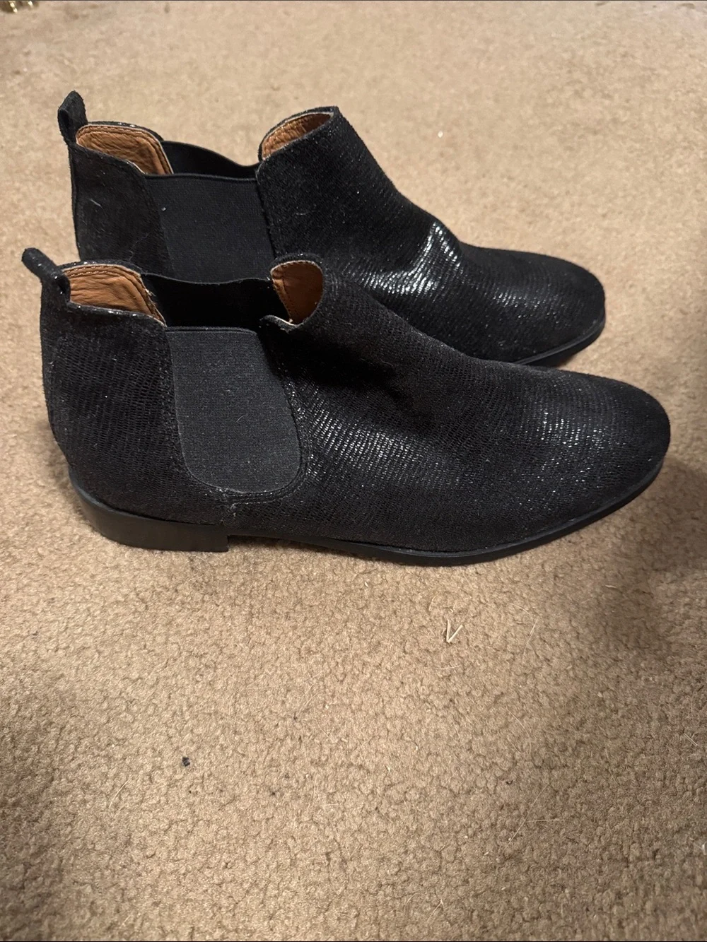 Women’s Black Textured Chelsea Boots -New, no tags/box